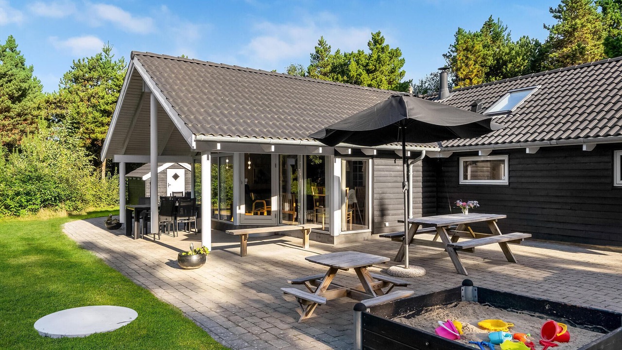 Photo of Others in Sønderstrand