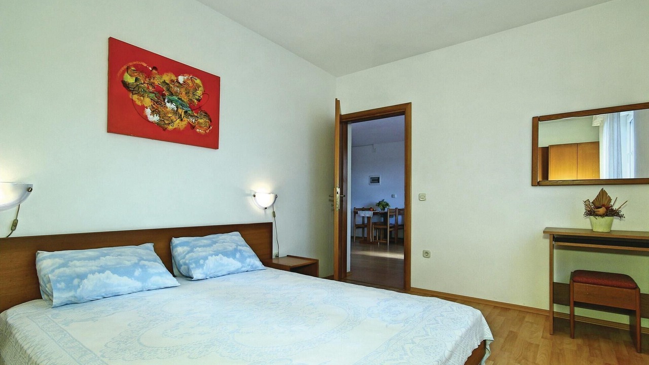 Photo of Others in Vabriga