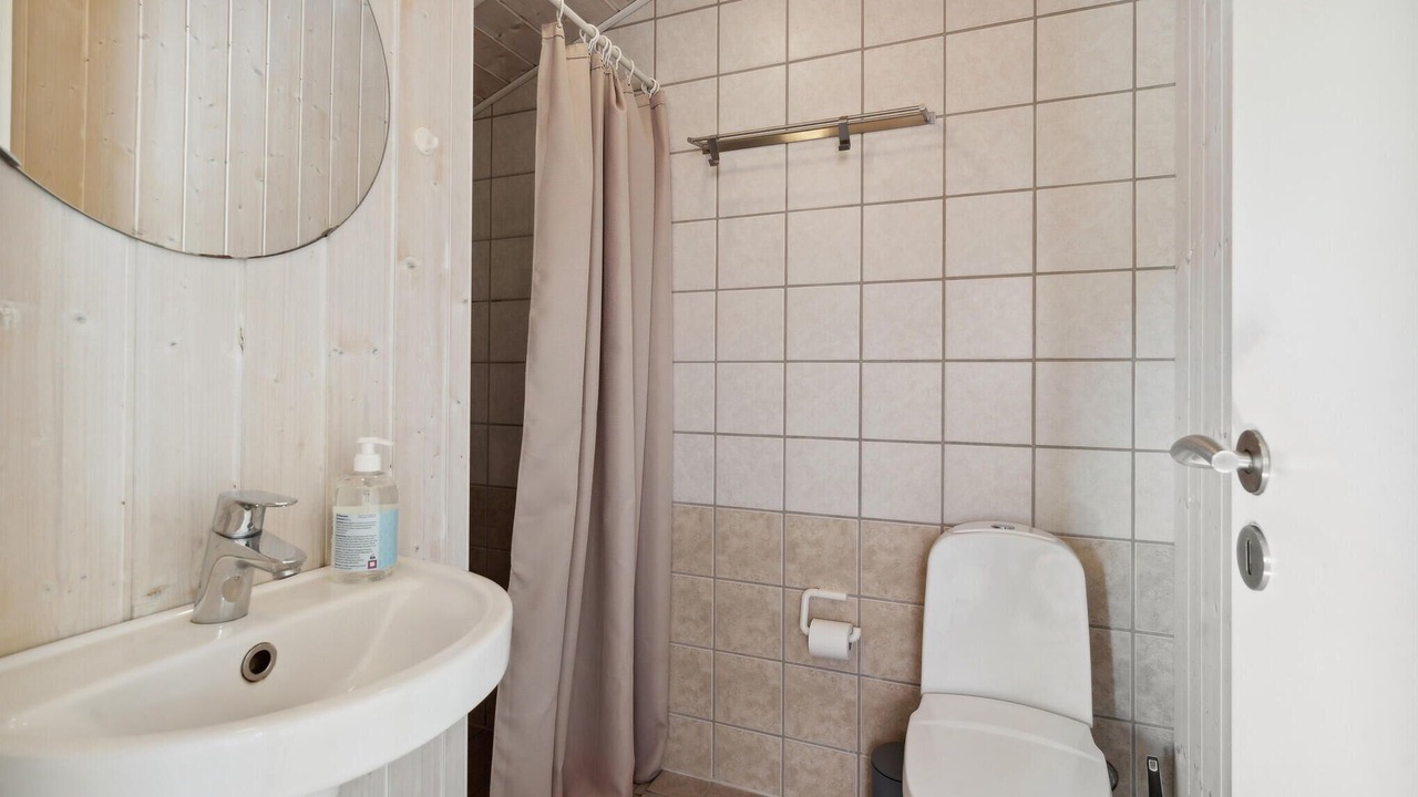Photo of Bathroom in Spodsbjerg