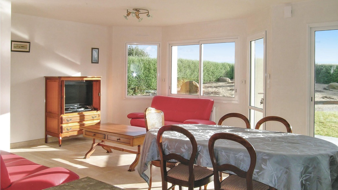 Photo of Bedroom in Kerlouan