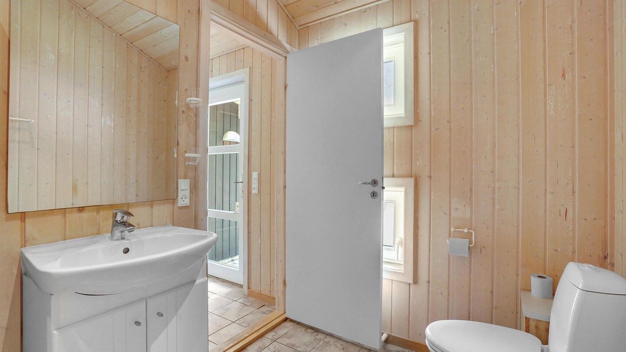 Photo of Bathroom in Hoensinge