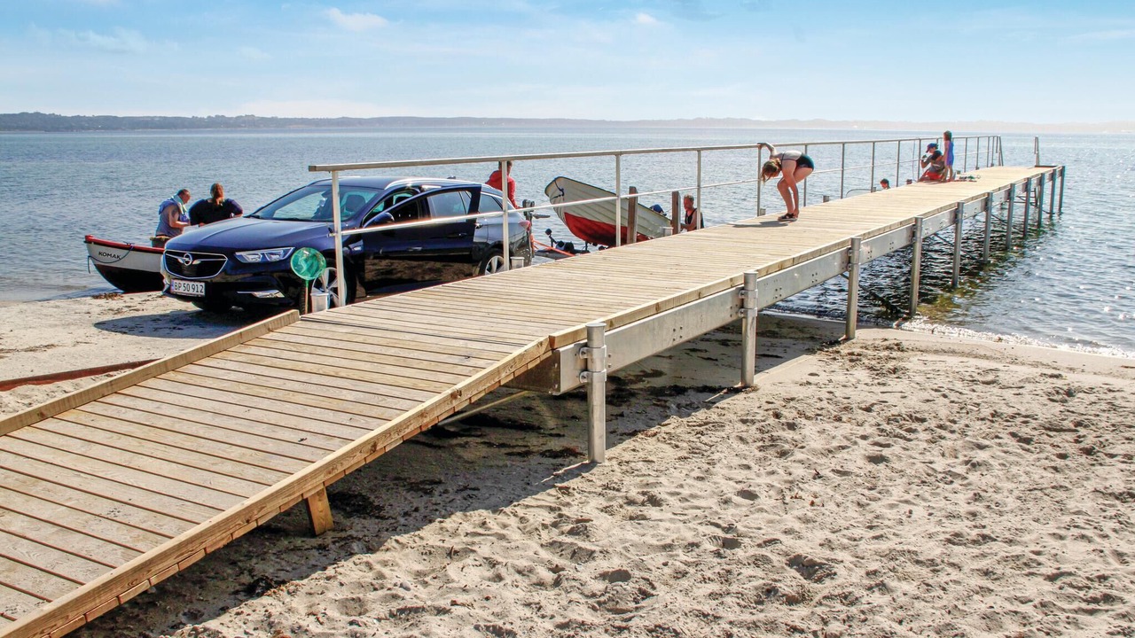 Photo of Others in Femmøller