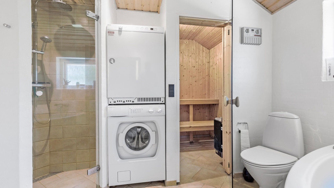 Photo of Bathroom in Femmøller