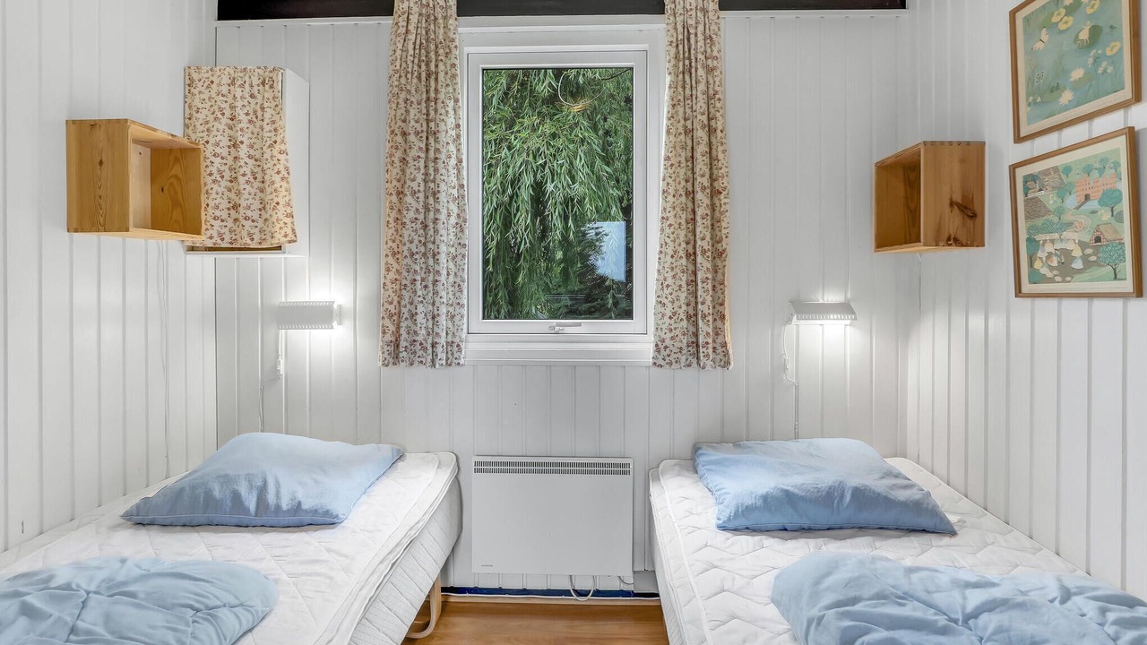 Photo of Others in Arnager