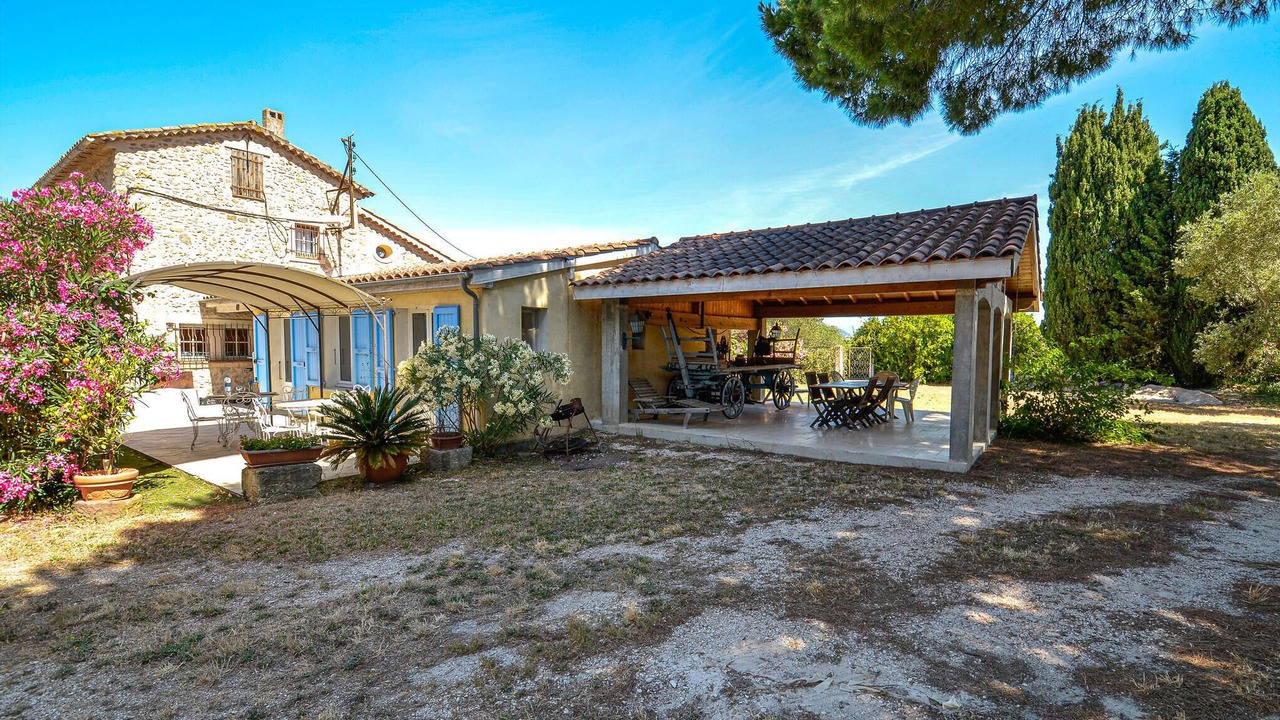 Photo of Others in La Garde