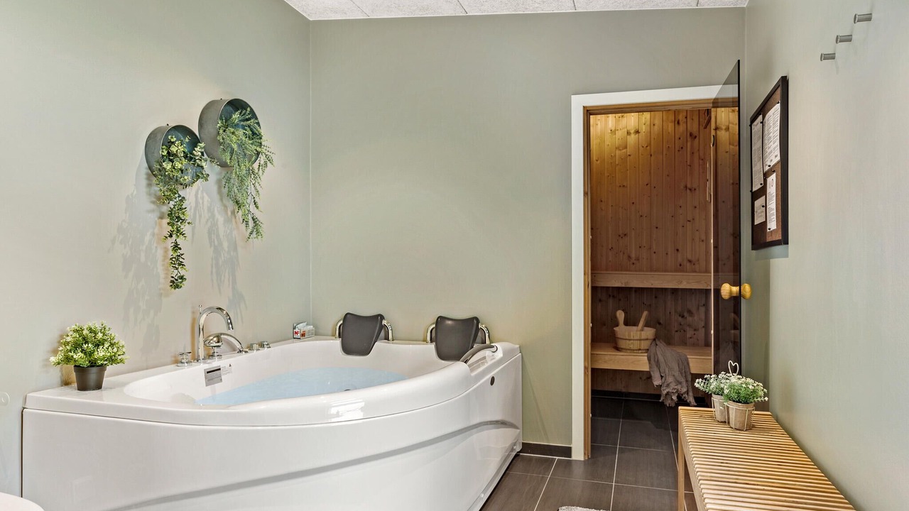 Photo of Bathroom in Fynshav