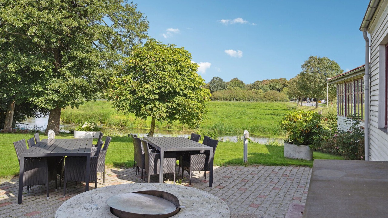 Photo of Others in Mandoe