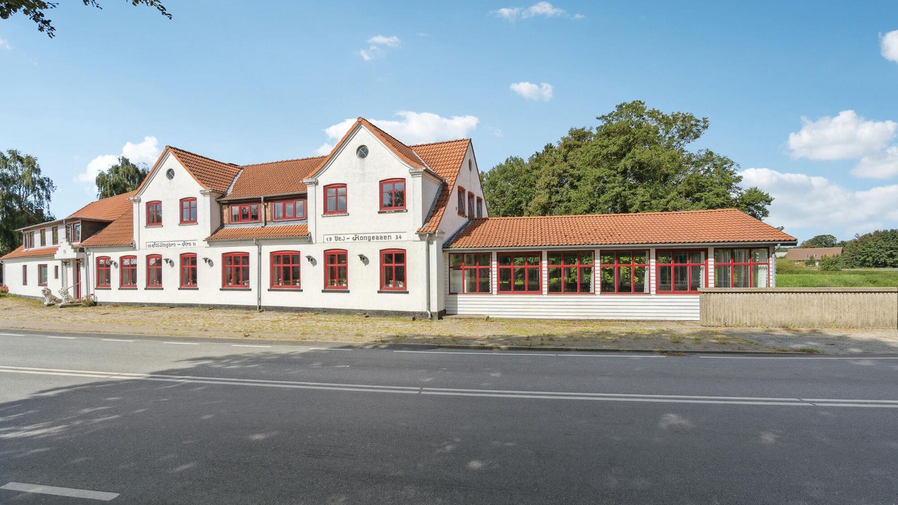 Photo of Others in Mandoe