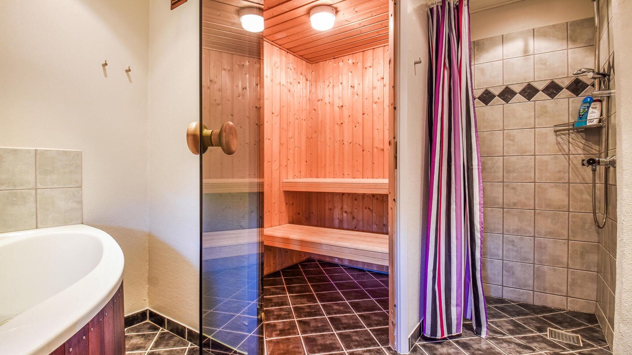 Photo of Bathroom in Kryle