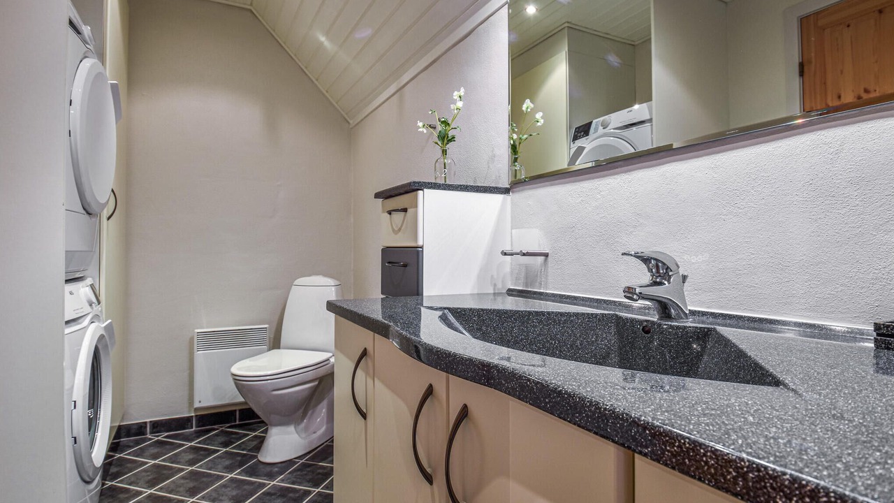 Photo of Bathroom in Kryle