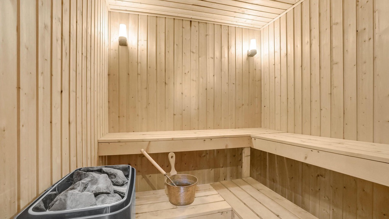 Photo of Others in Hvalpsund