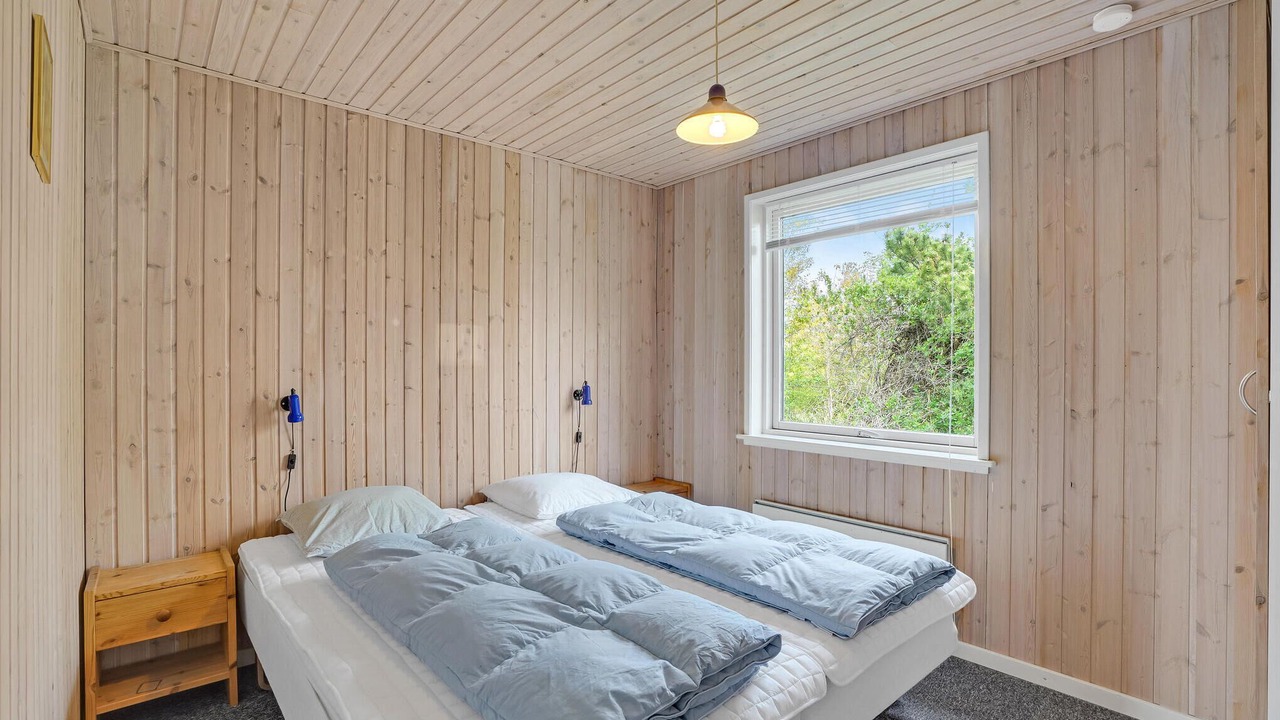 Photo of Others in Hvalpsund