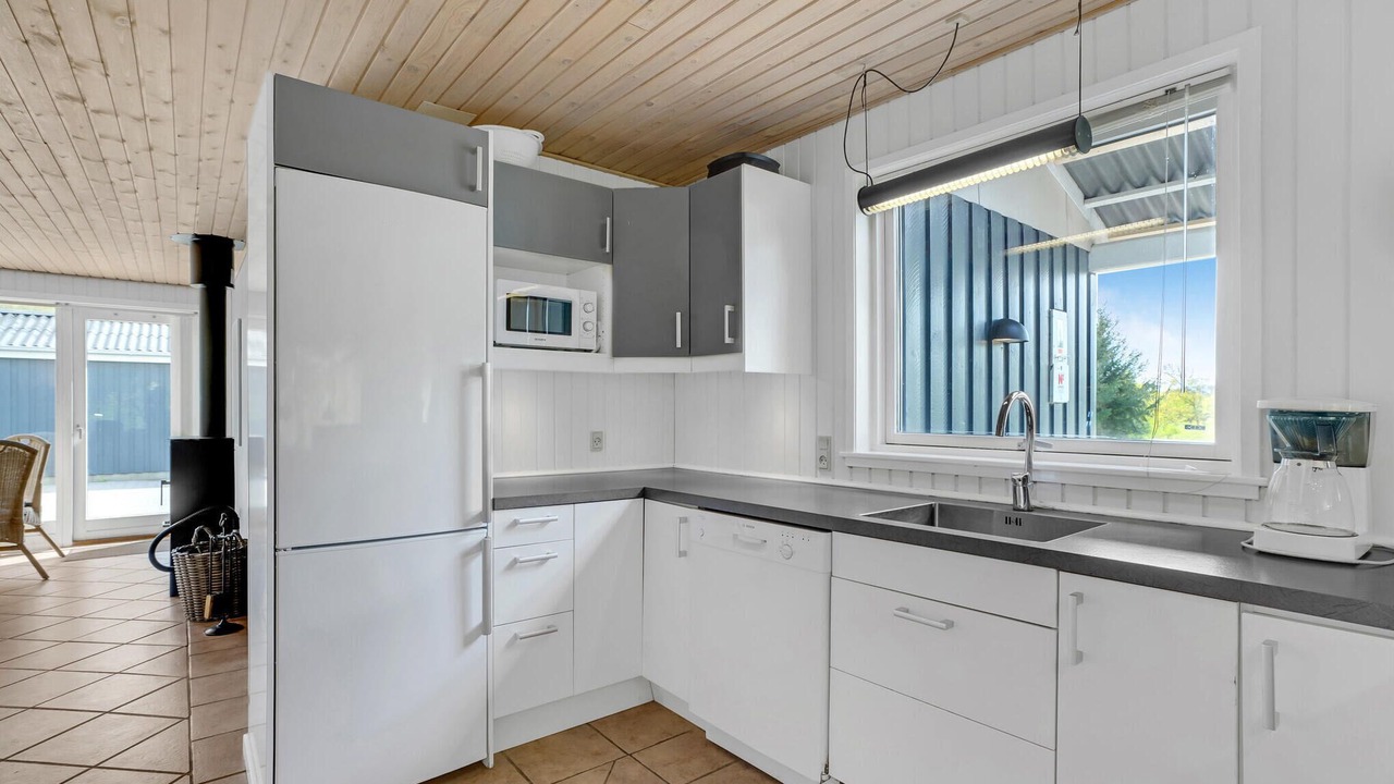 Photo of Others in Hvalpsund