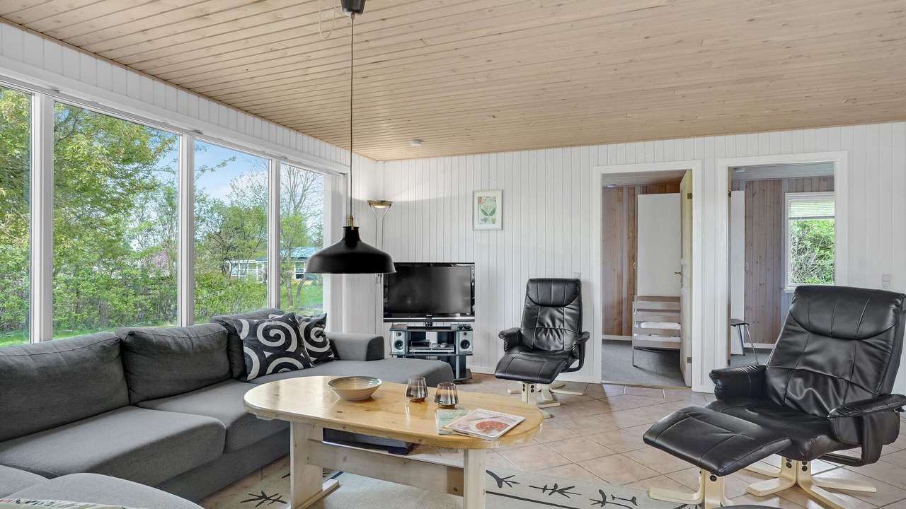 Photo of Others in Hvalpsund