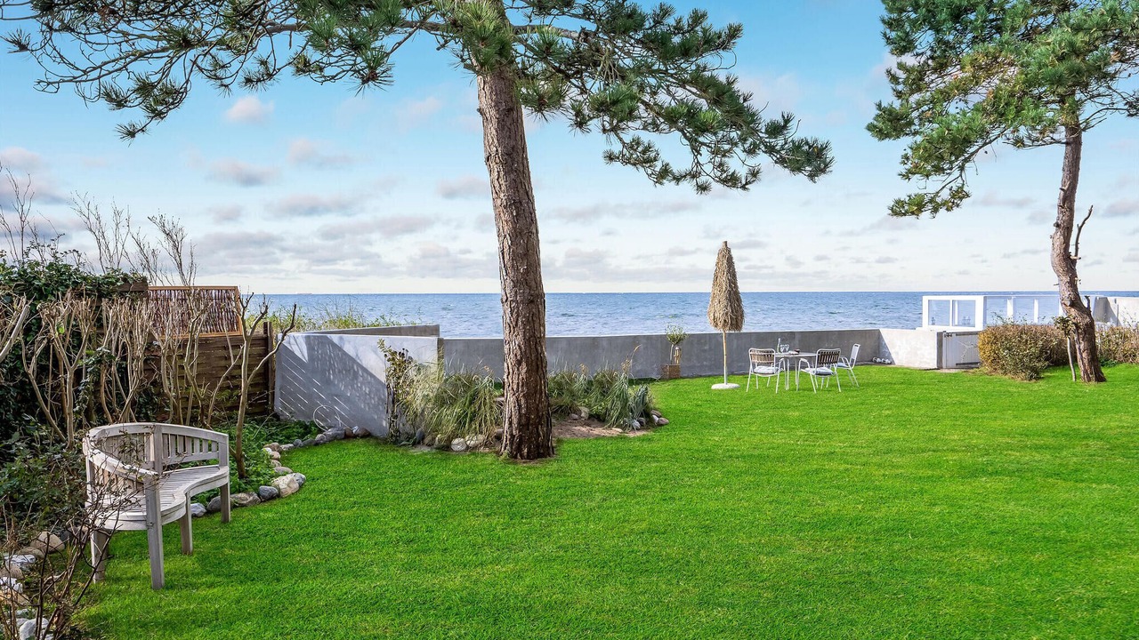 Photo of Others in Frolunde