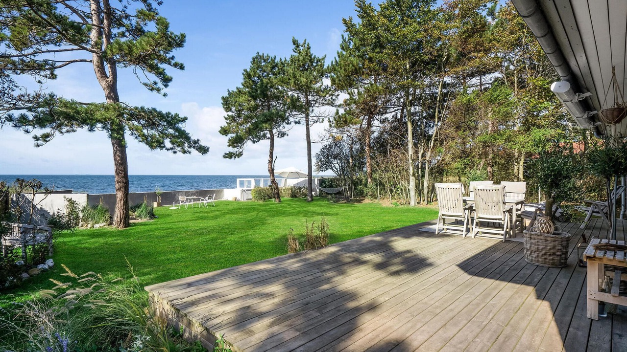 Photo of Others in Frolunde