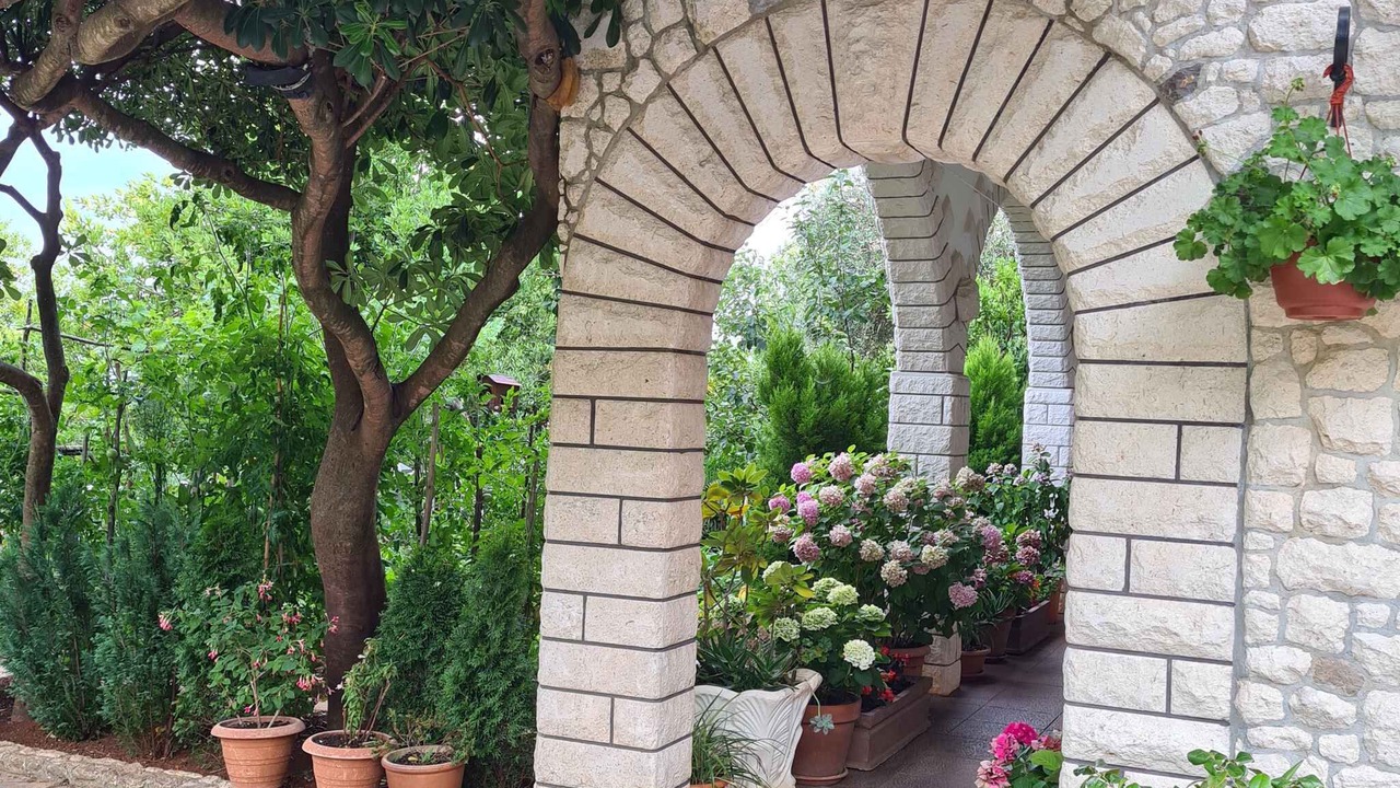 Photo of Outdoor in Sucici