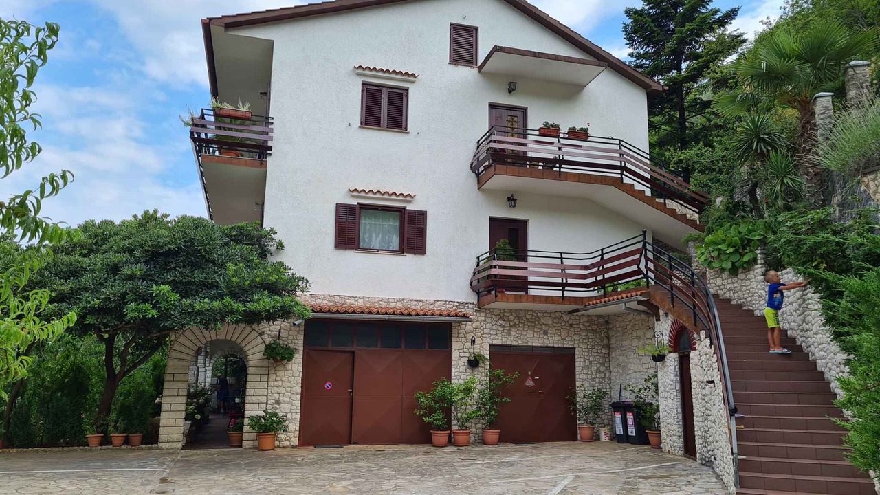 Photo of Outdoor in Sucici