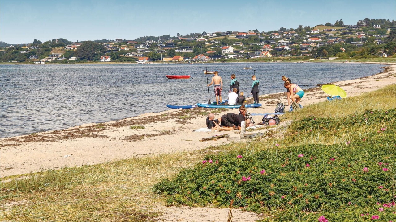 Photo of Others in Øksenmølle