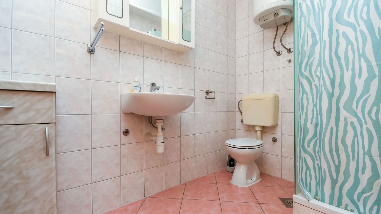Photo of Bathroom in Marina