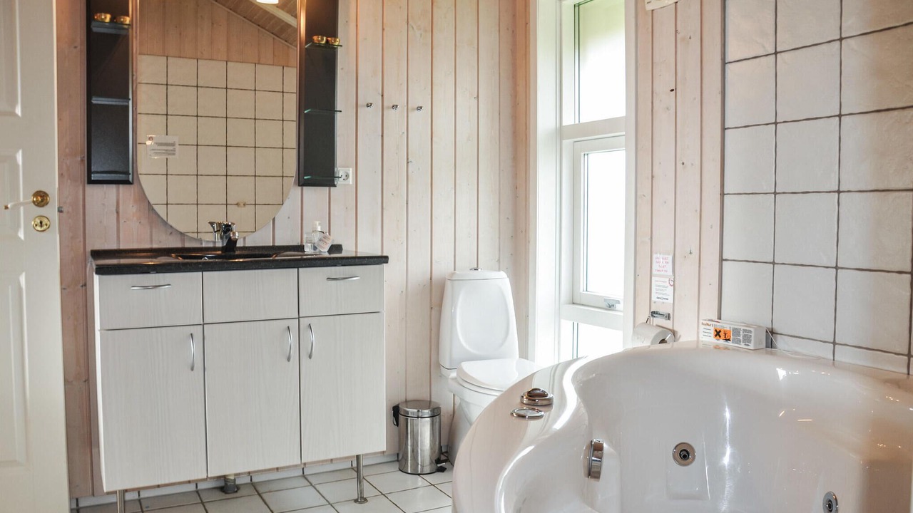 Photo of Bathroom in Hasmark Strand