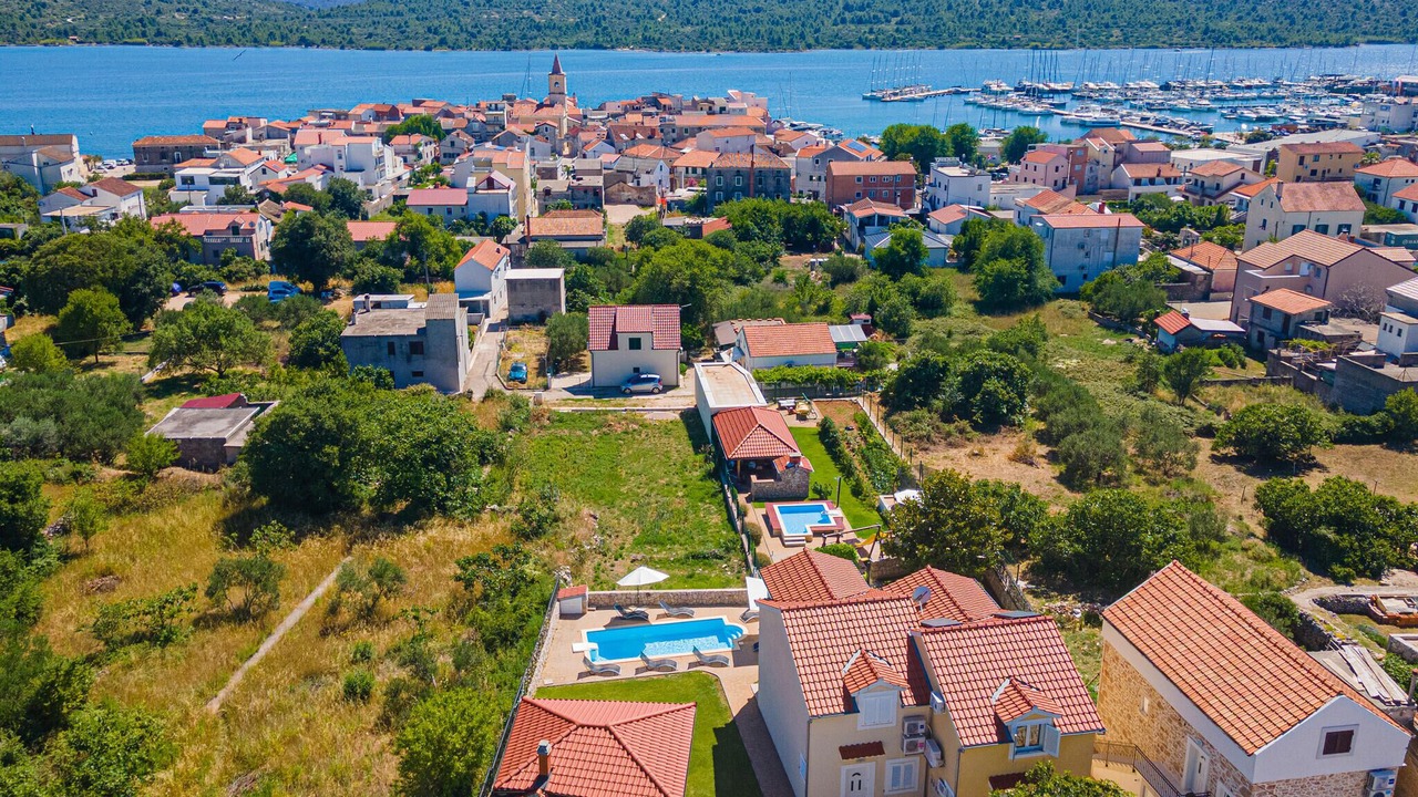 Photo of Others in Pirovac