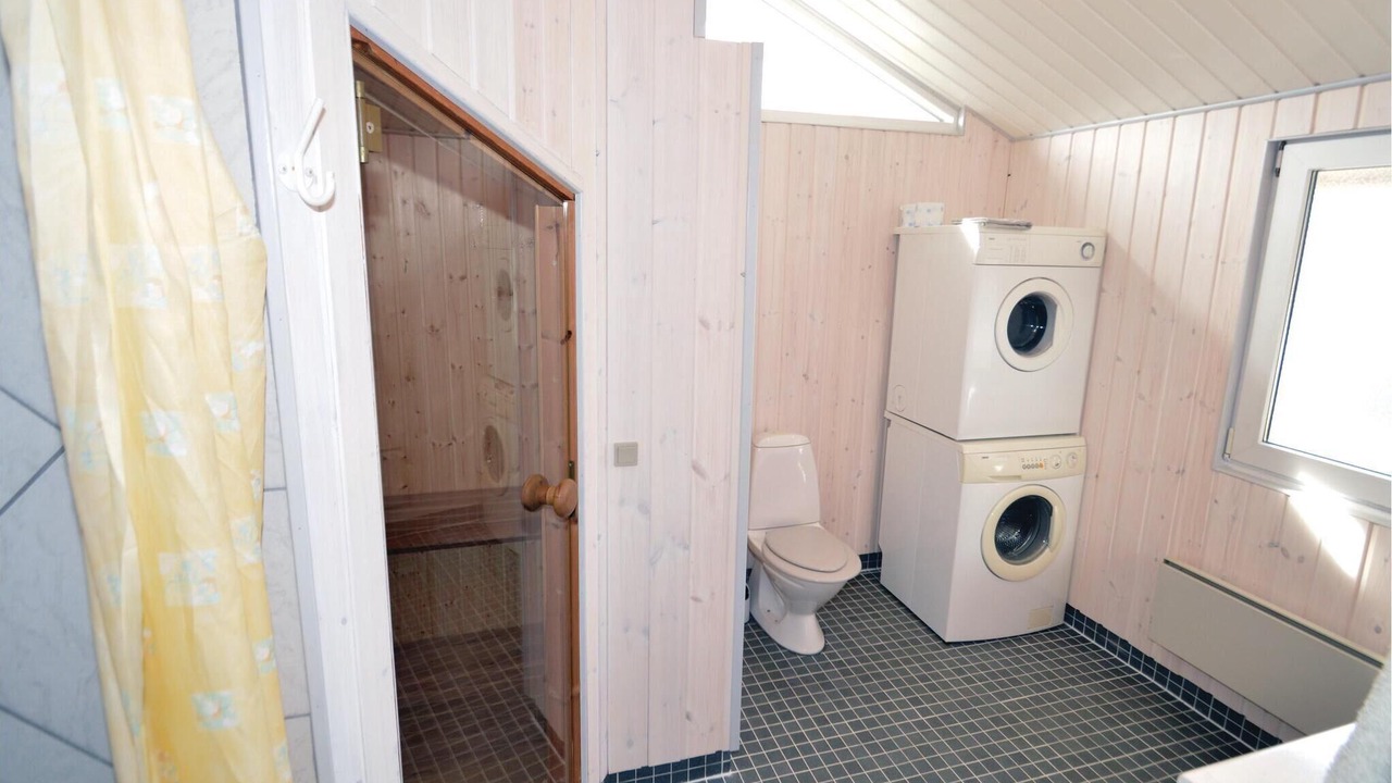 Photo of Bathroom in Nr. Lyngby Strand