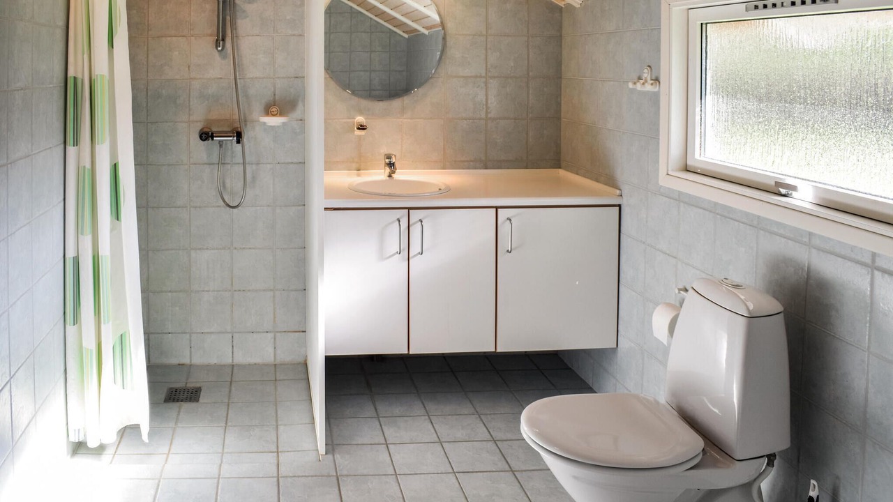 Photo of Bathroom in Hov