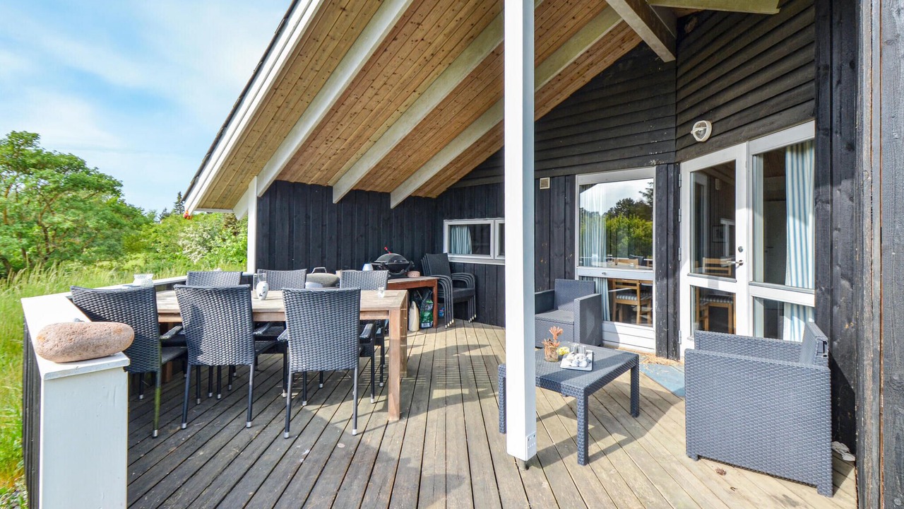 Photo of Others in Knebel