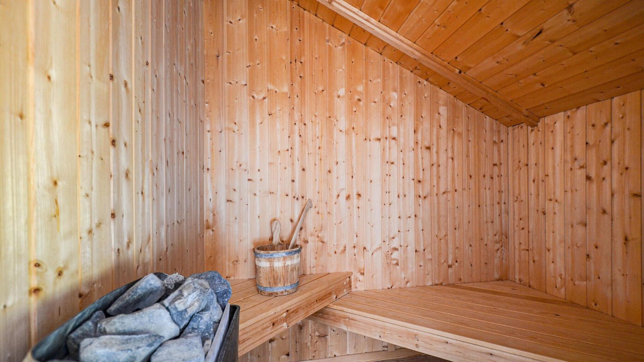 Photo of Others in Knebel