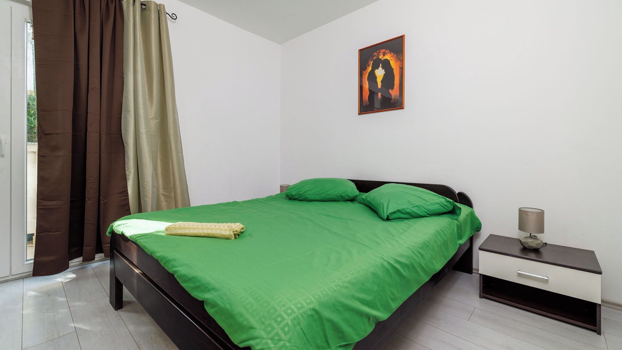 Photo of Bedroom in Banjol