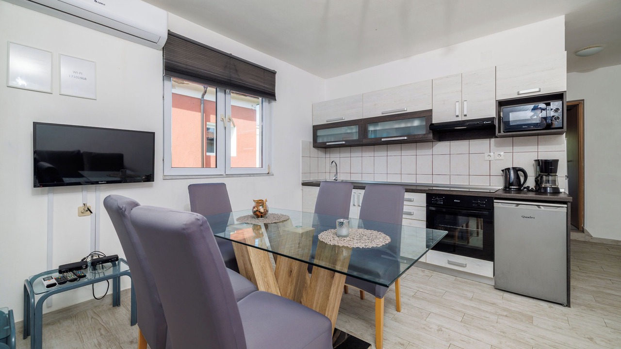 Photo of Kitchen in Banjol
