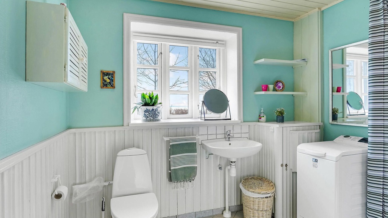 Photo of Bathroom in Skarupøre