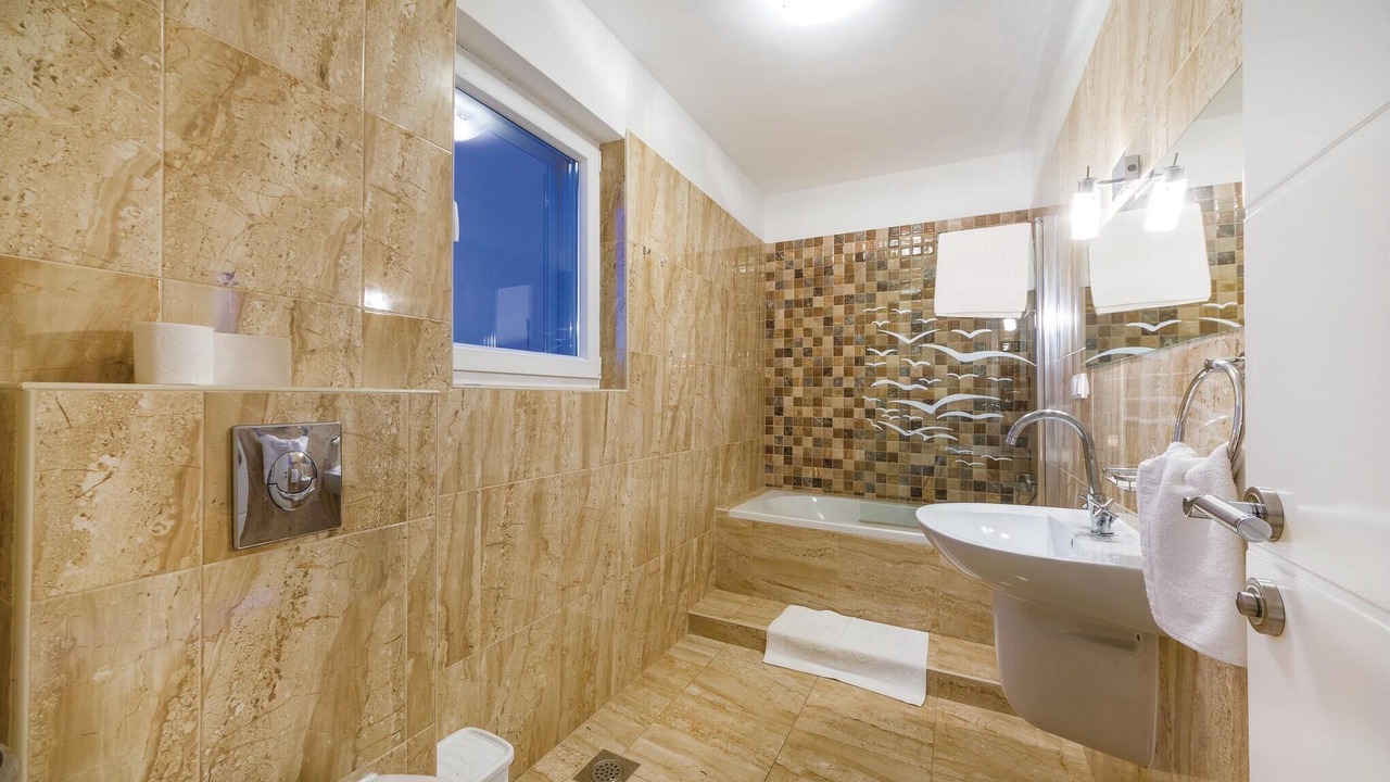 Photo of Bathroom in Novalja