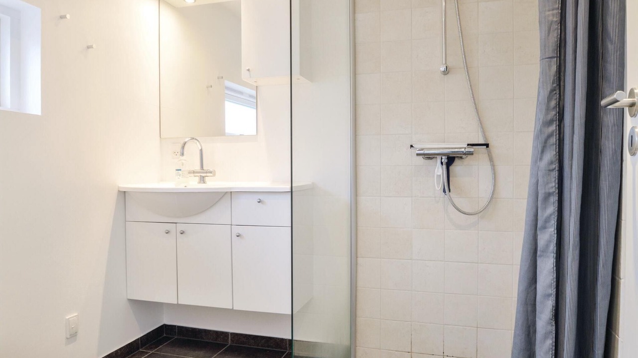 Photo of Bathroom in Tranum