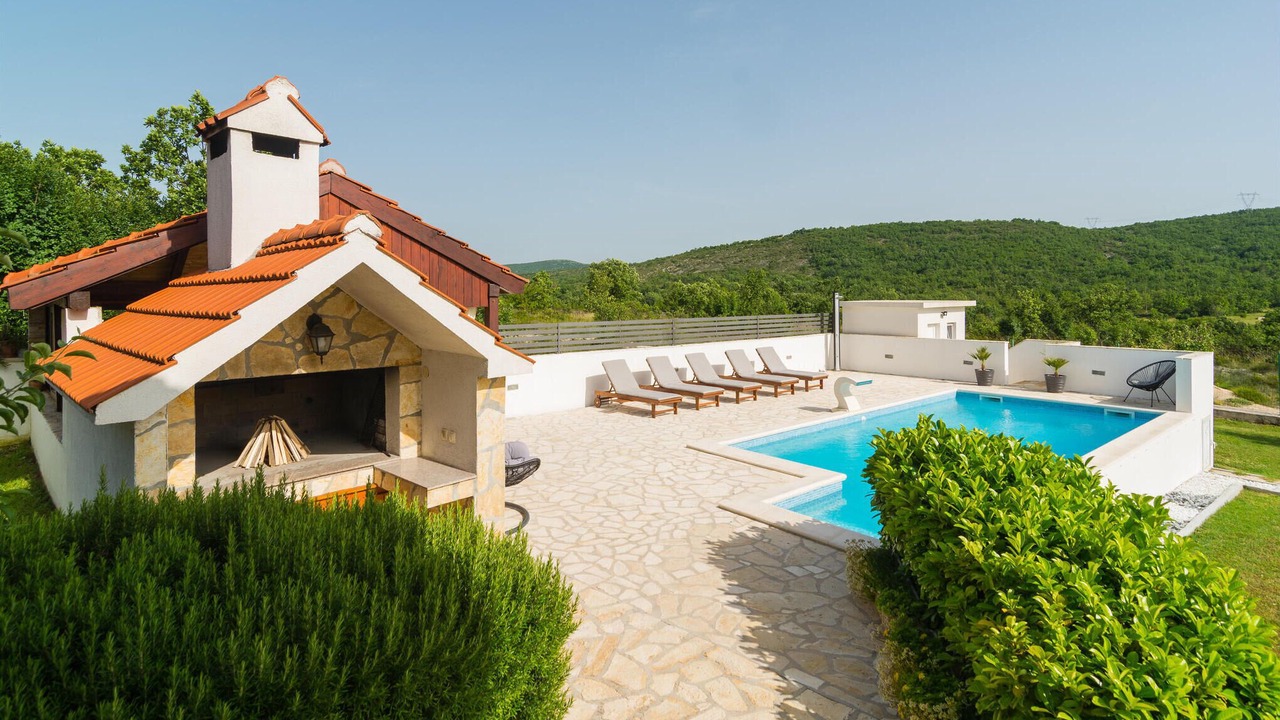 Photo of Outdoor in Klis