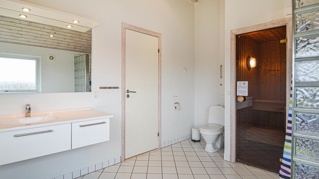 Photo of Bathroom in Lakolk
