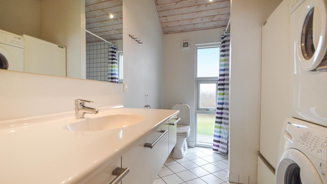 Photo of Bathroom in Lakolk