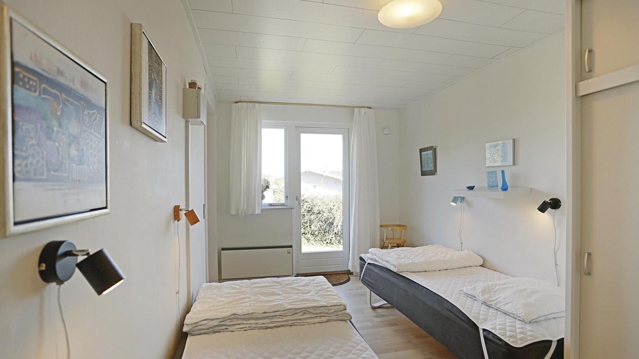 Photo of Others in Sandkaas