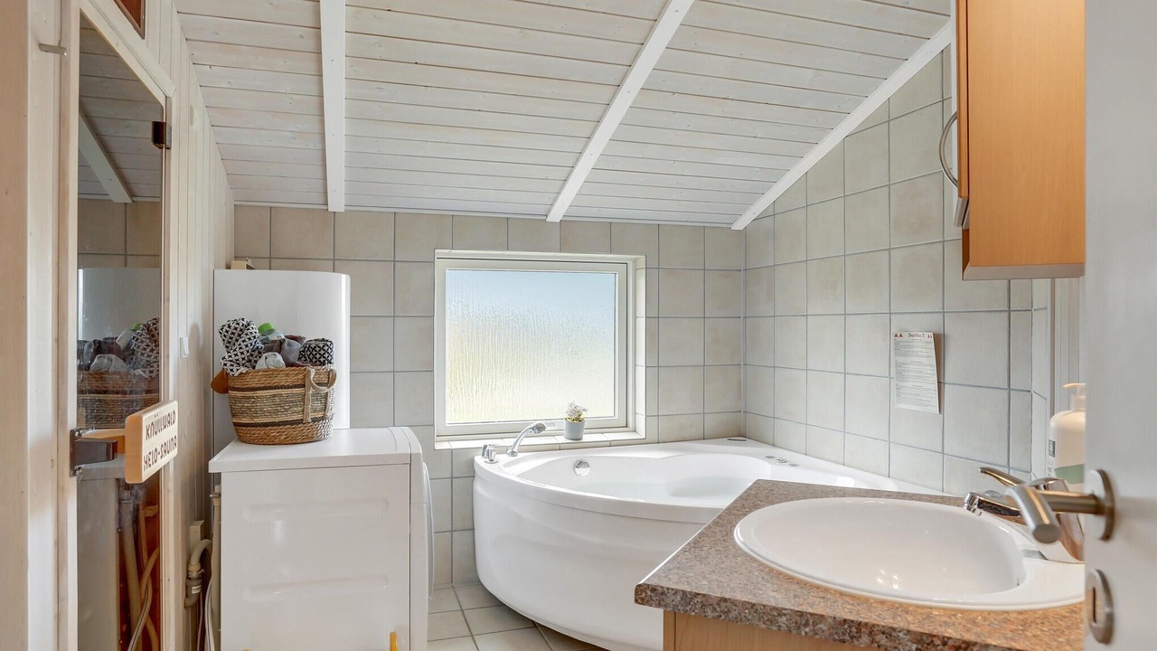 Photo of Bathroom in Askeby