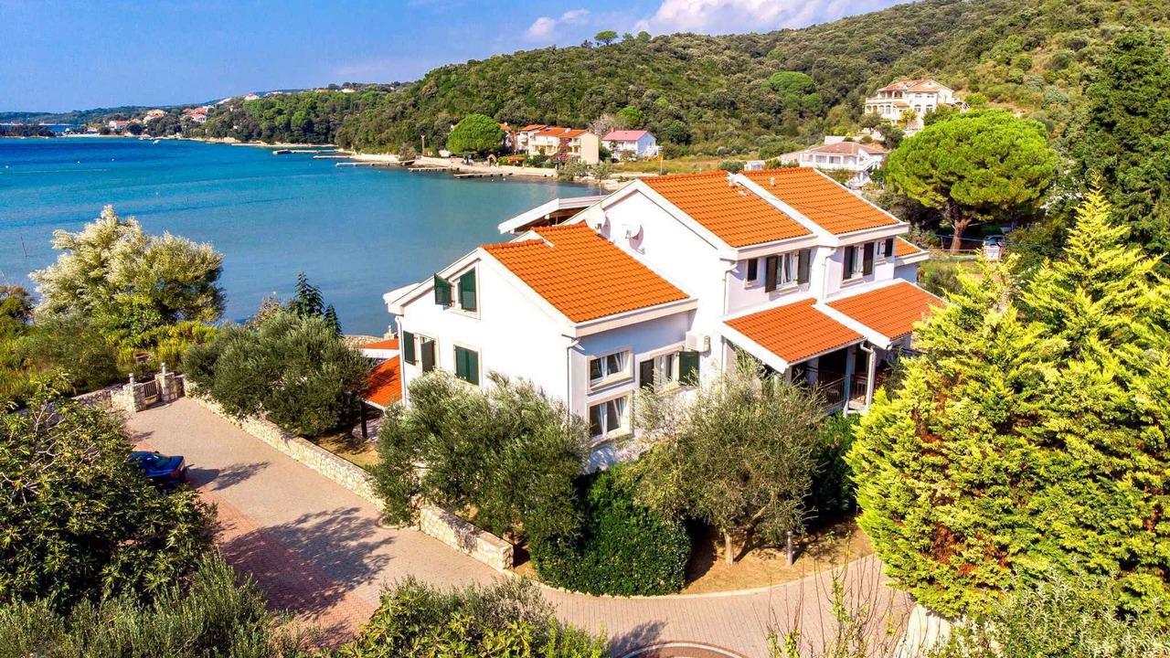 Photo of Outdoor in Suha Punta