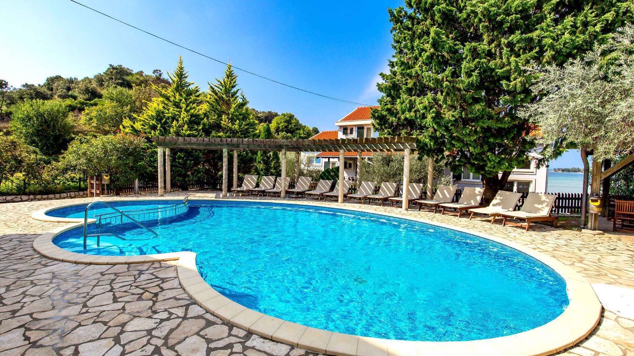 Photo of Outdoor in Suha Punta