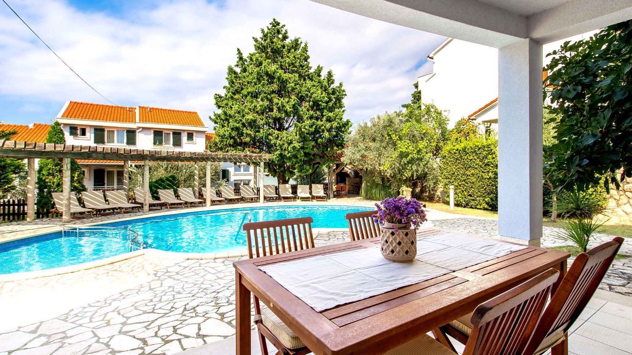 Photo of Outdoor in Suha Punta
