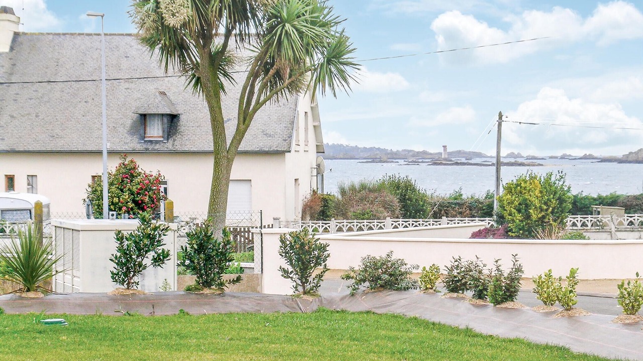 Photo of Others in Lanmodez