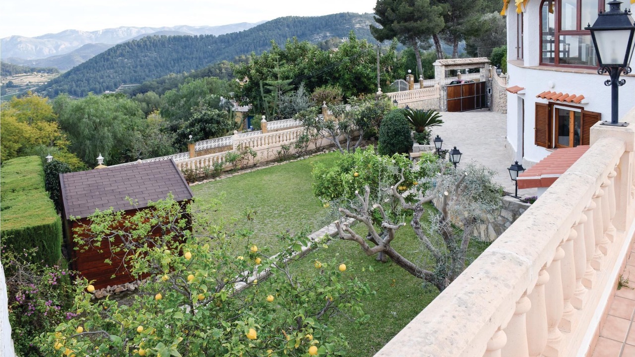 Photo of Others in Oliva