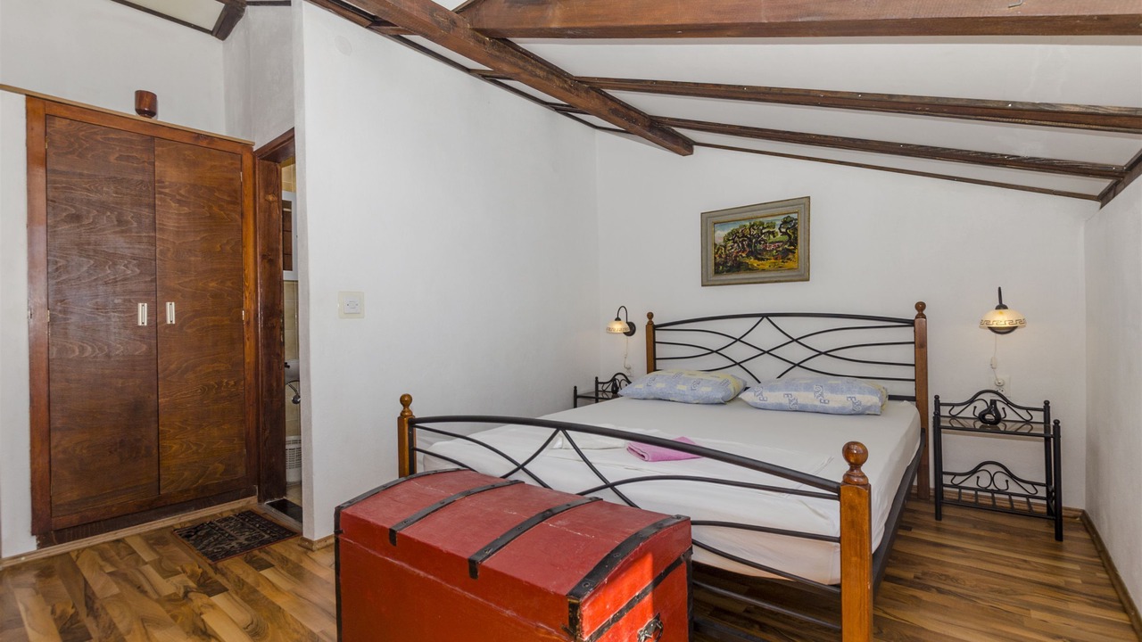 Photo of Bedroom in Brela