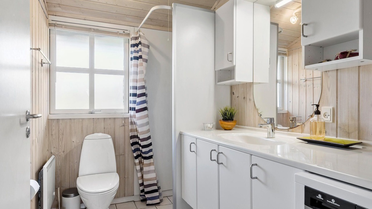 Photo of Bathroom in Ørsted