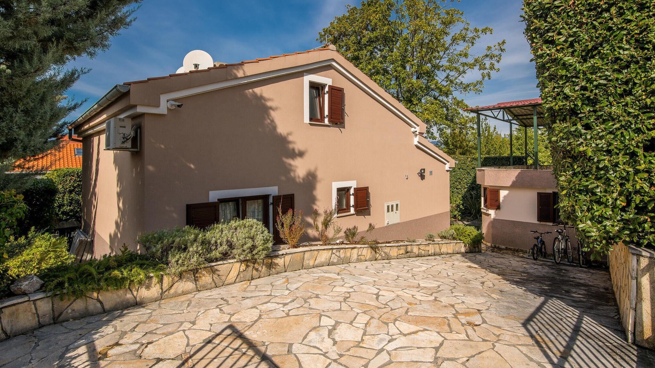 Photo of Outdoor in Njivice