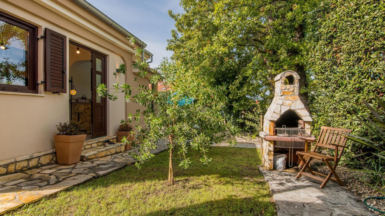 Photo of Bedroom in Njivice
