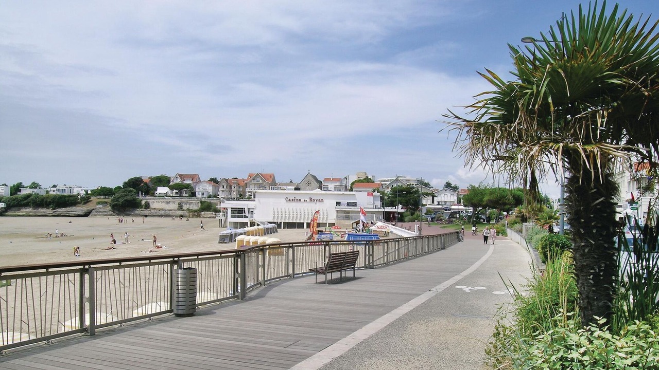 Photo of Others in Royan